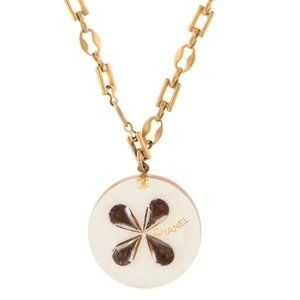 Chanel Resin Clover Pendant Necklace Yellow Gold Tone 25" Circa 2001 Cruise